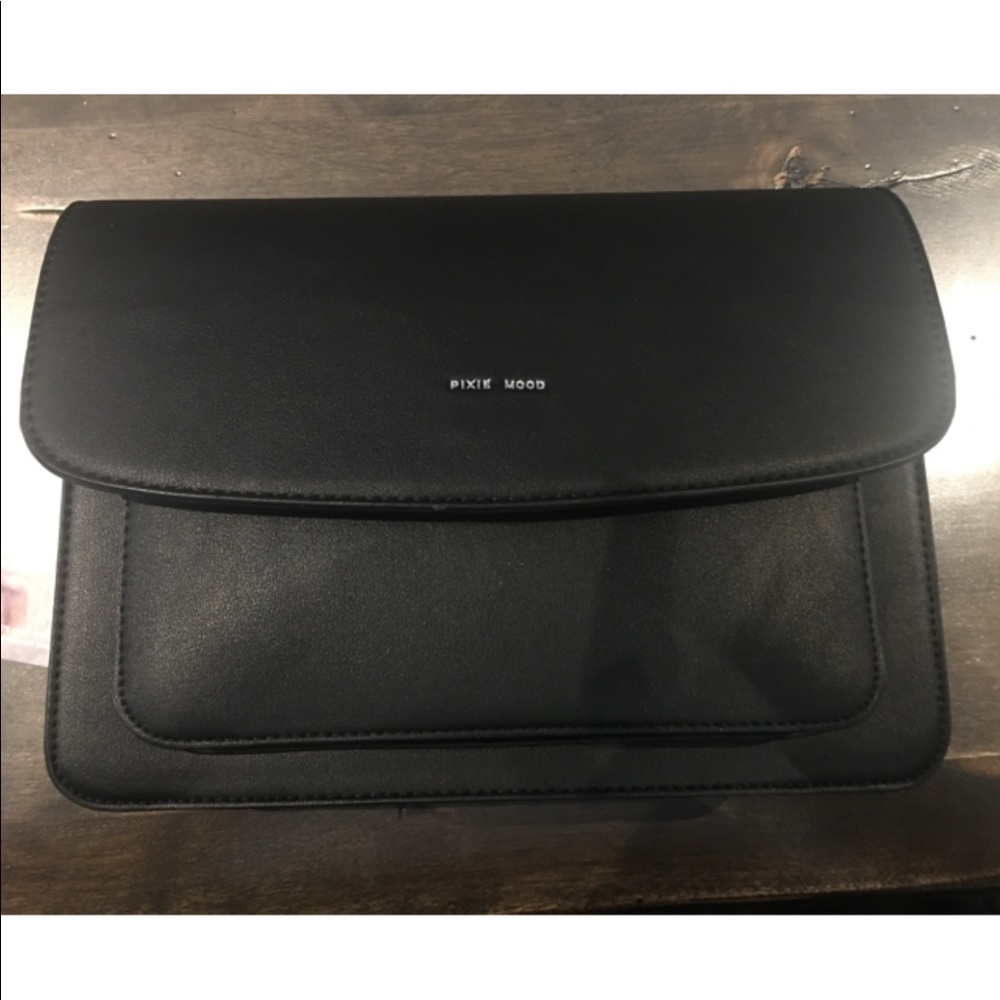 Zoe Crossbody Bag